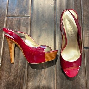 Jessica Simpson EUC 8.5 red patent leather heel slingback sandal
